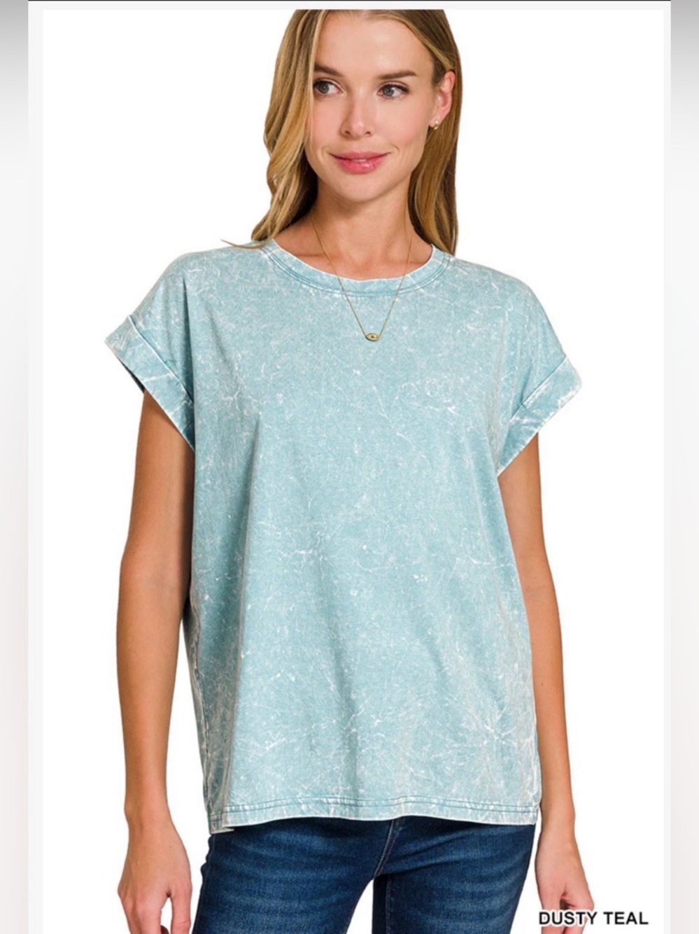 Zenana: Folded Sleeve Acid Washed Tee Size Small (NWT & Boutique)
